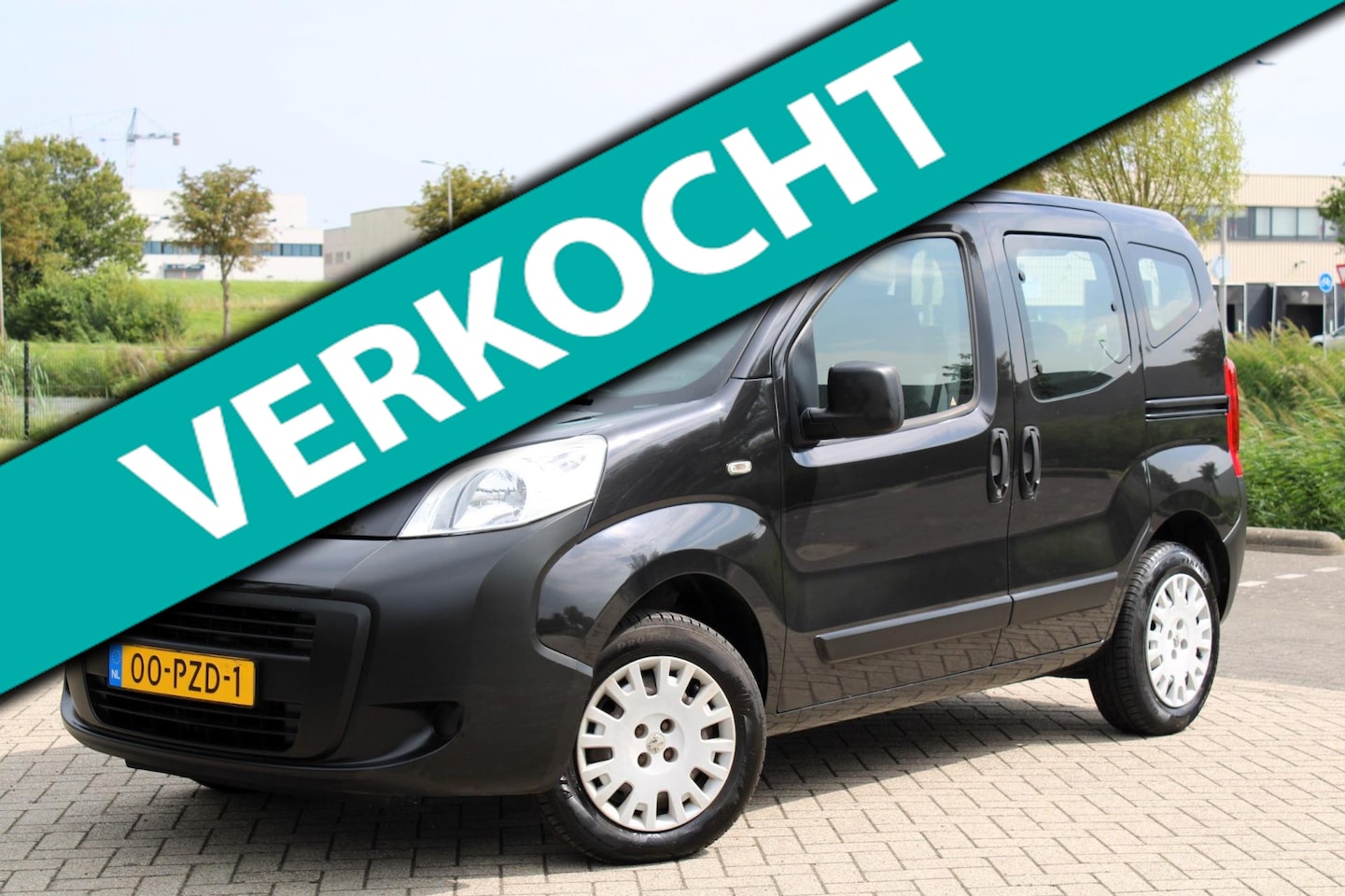 Peugeot Bipper Tepee - 1.4 XT l Airco l Elek Pak l Schuifdeur - AutoWereld.nl