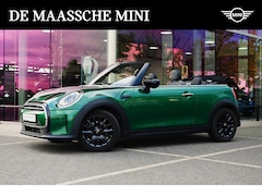 MINI Cabrio - Cooper Classic Automaat / Navigatie / Sportstoelen / Stoelverwarming / LED / Cruise Contro