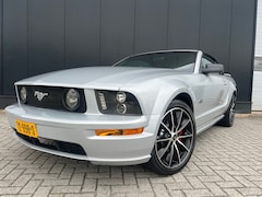 Ford Mustang - USA 4.6 V8 GT Cabriolet Leder/19'Lmv/Nwstaat