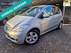 Mercedes-Benz A-klasse - 160 Avantgarde | 12 MND GARANTIE | 2E EIGENAAR | NW APK | AIRCO | PDC | CRUISE |