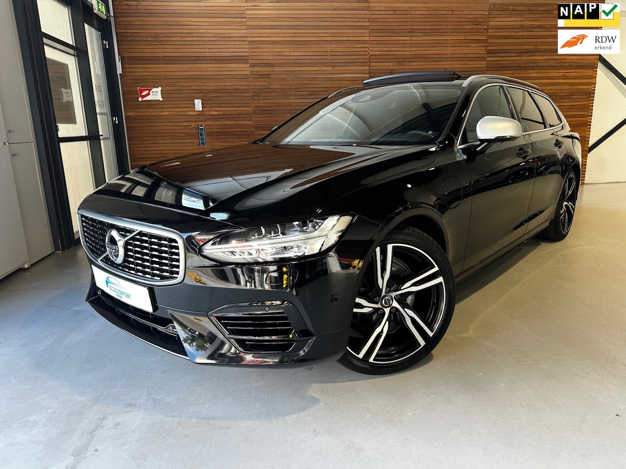 Volvo V90 - 2.0 T8 AWD R-Design | Full option | B&W Soundal | Pano | 360 Camera | Head-Up | Virtual | - AutoWereld.nl