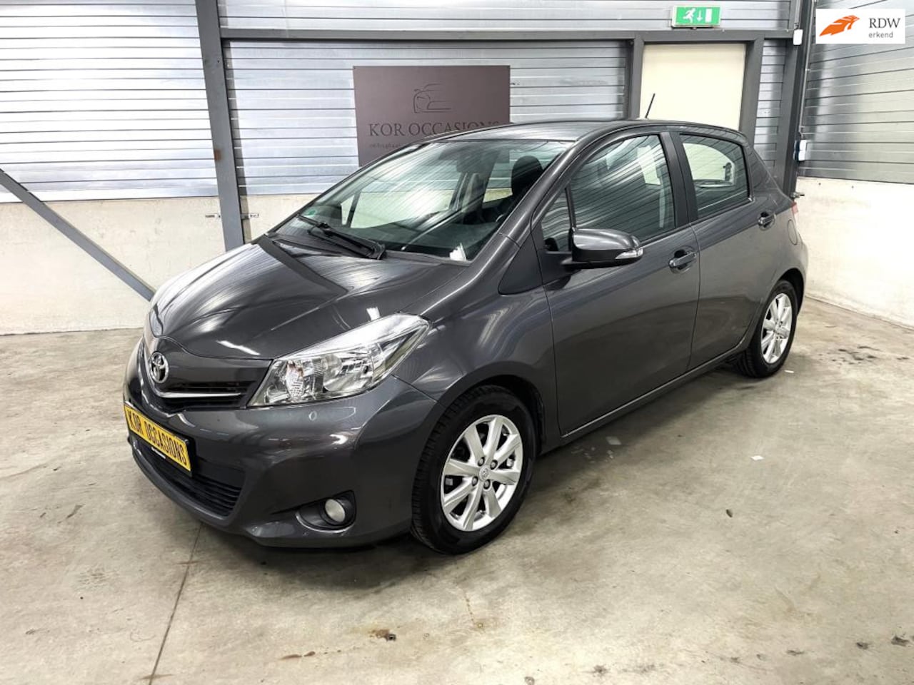 Toyota Yaris - 1.0 VVT-i Aspiration 2e eigenaar airco navi APK - AutoWereld.nl