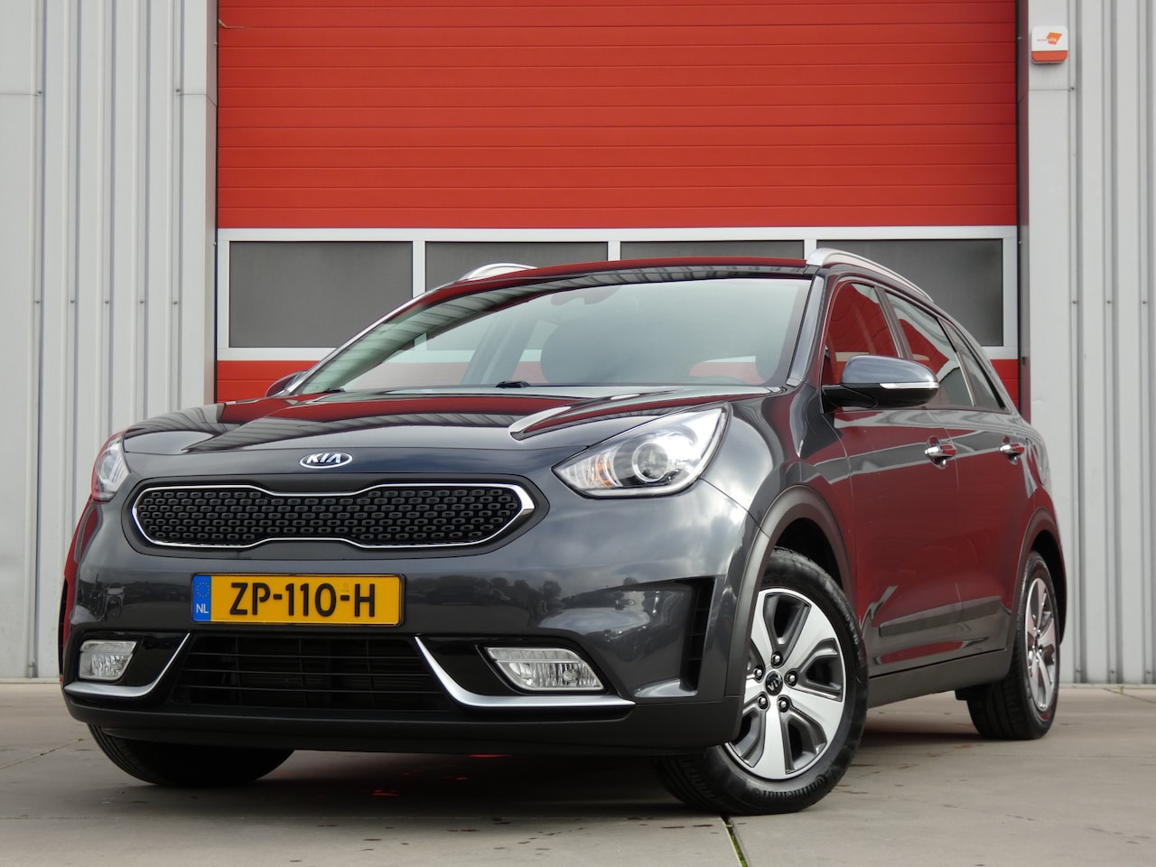 Kia Niro - 1.6 GDi Hybrid DynamicLine/ trekhaak/ zeer mooi! - AutoWereld.nl