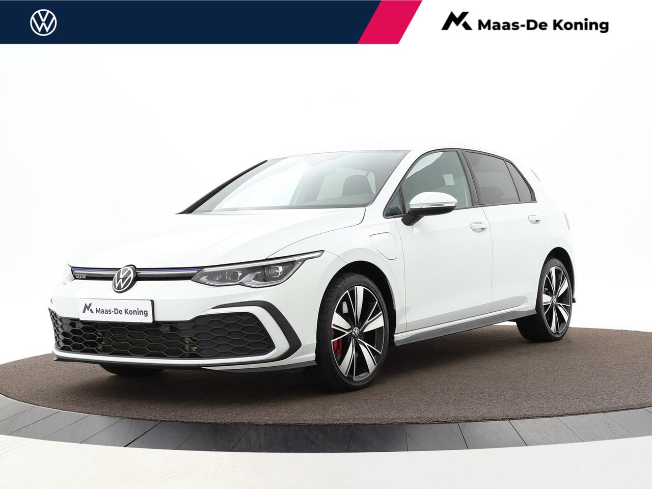 Volkswagen Golf - 1.4 eHybrid 245pk DSG GTE · ACC · P-Sensoren · App-Connect · 18'' Inch · Navigatie · - AutoWereld.nl