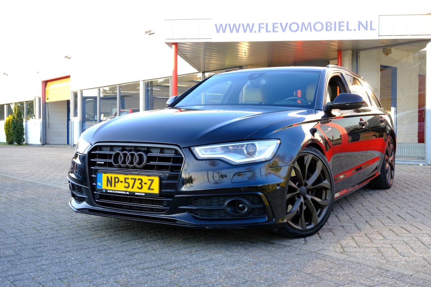 Audi A6 Avant - 3.0 TDI Quattro Aut. 245PK S-Line Sport Leder|Xenon|LMV|Navi - AutoWereld.nl