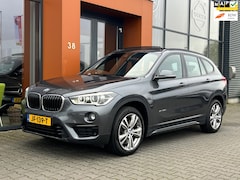 BMW X1 - XDrive20i M Sport automaat|Panodak|PDC|Navi|Bluetooth