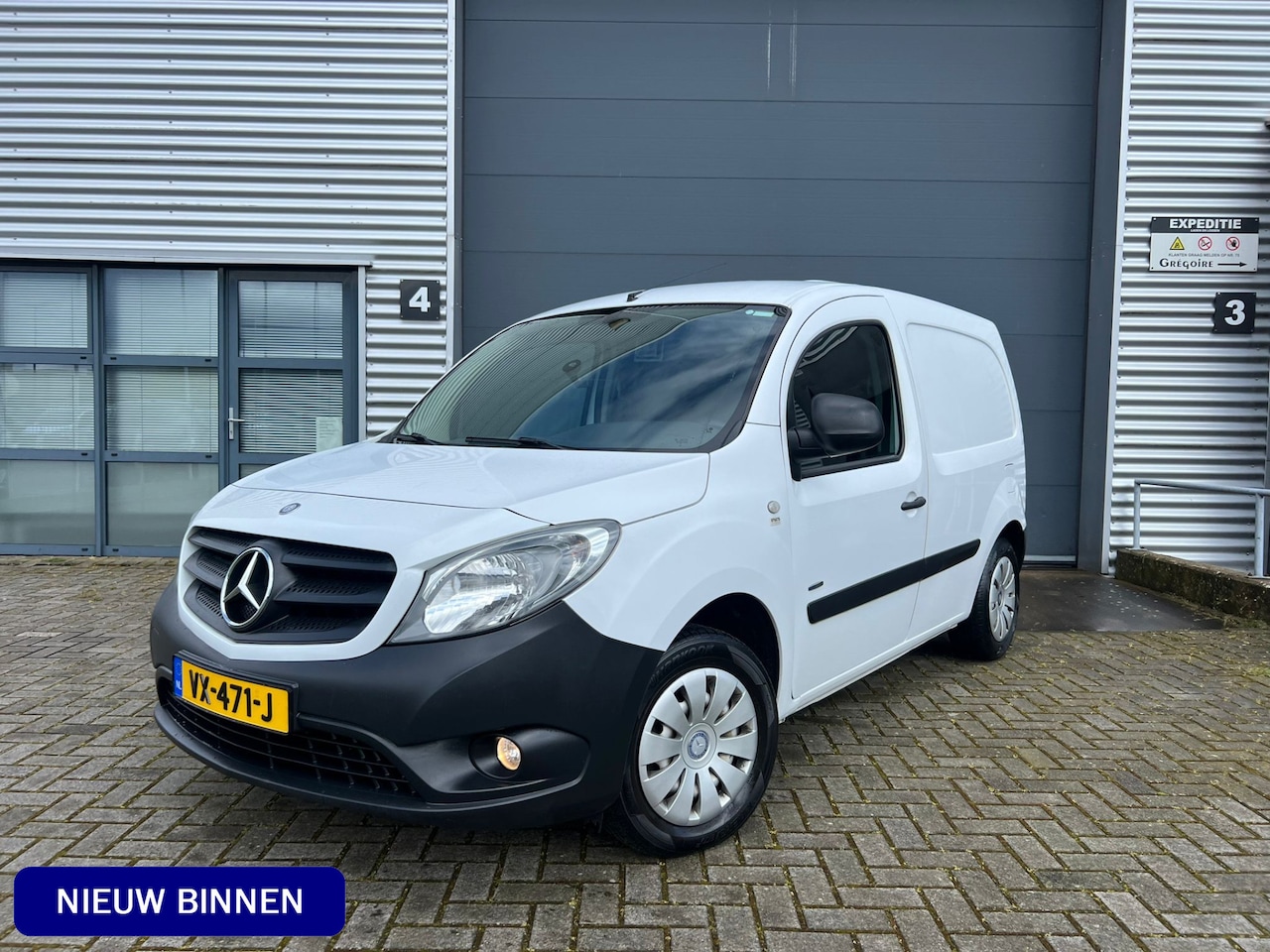 Mercedes-Benz Citan - 108 CDI CAMERA TREKHAAK AIRCO ZIJDEUR - AutoWereld.nl