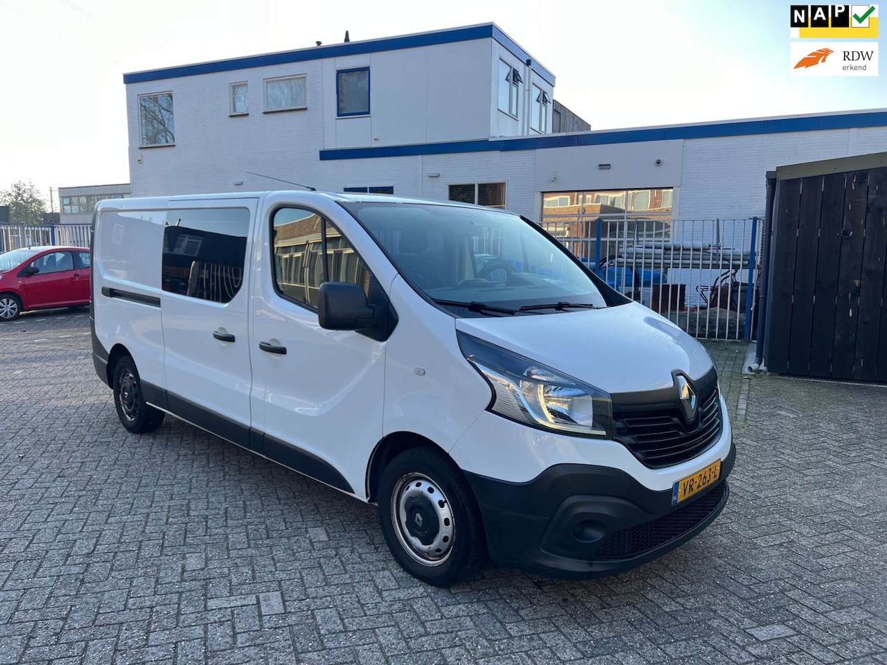 Renault Trafic - 1.6 dCi T29 L2H1 DC Générique 1.6 dCi T29 L2H1 DC Générique - AutoWereld.nl