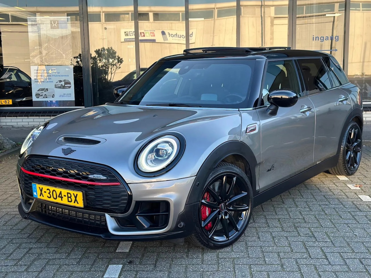 MINI Clubman - 2.0 JCW ALL4 Chili Mini 2.0 JCW ALL4 Chili - AutoWereld.nl