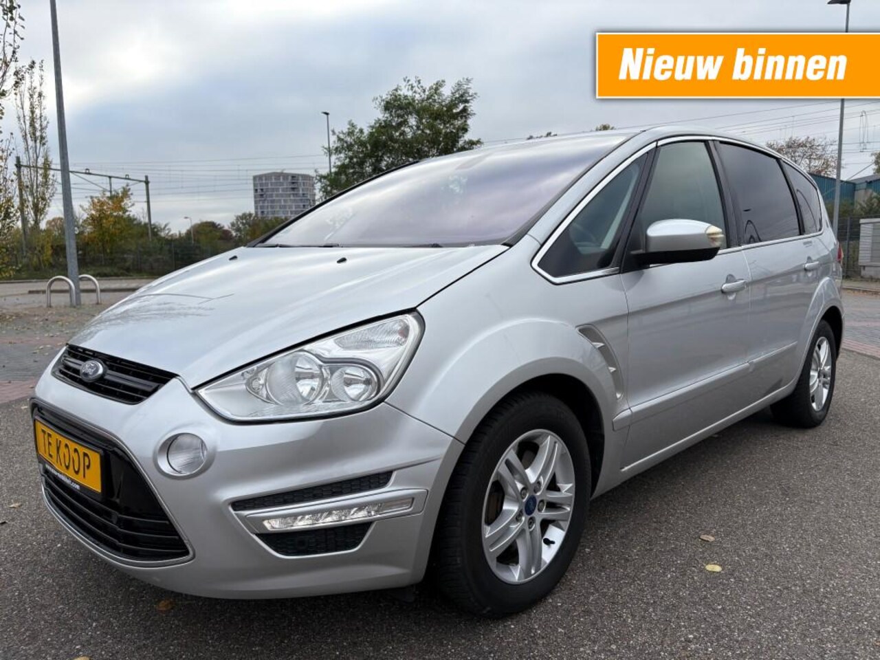 Ford S-Max - 2.5 TITANIUM / AUTOMAAT / LEER / BOMVOLL - AutoWereld.nl