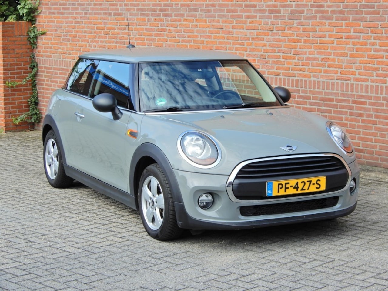 MINI One - One Salt  AUTOMAAT navigatie - AutoWereld.nl