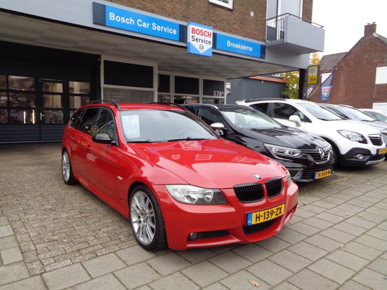 BMW 3-serie - 318i Business Line 318I BUSINESS LINE - AutoWereld.nl