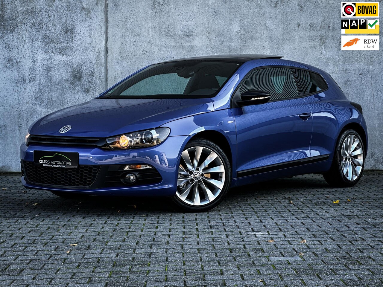 Volkswagen Scirocco - 1.4 TSI Highline Plus | Panorama | Navi | Clima | Cruise | PDC | Xenon | Super gaaf! | - AutoWereld.nl