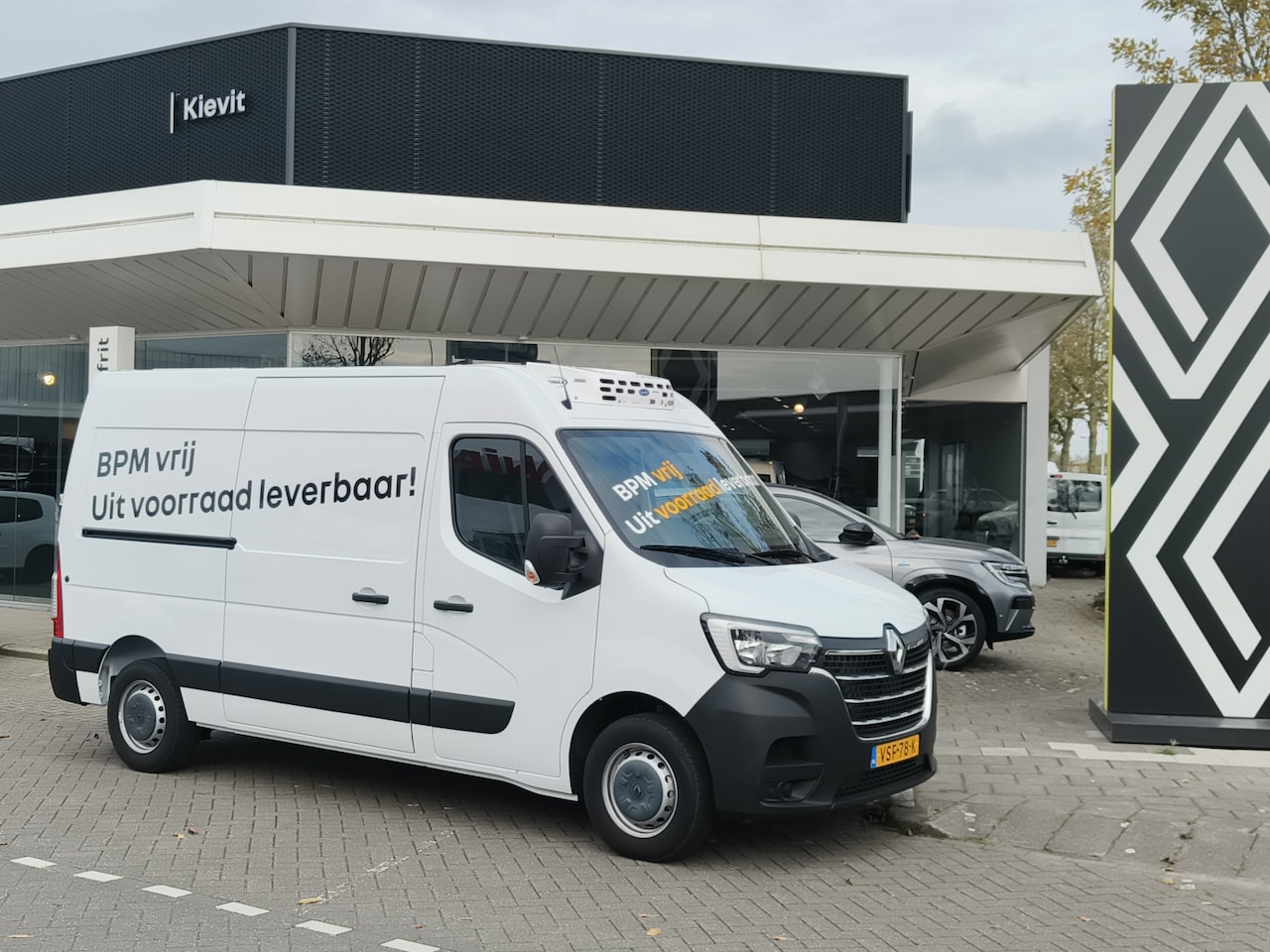 Renault Master - T35 2.3 dCi 135 KOELWAGEN L2H2 Comfort UIT VOORRAAD LEVERBAAR - AutoWereld.nl