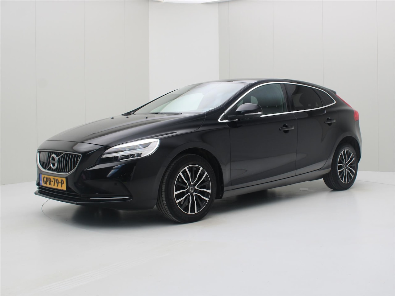 Volvo V40 - 2.0 T2 122PK - AutoWereld.nl