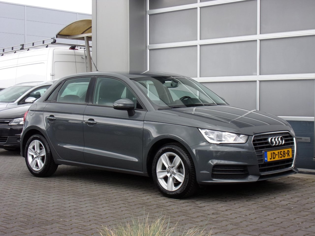 Audi A1 Sportback - 1.0 TFSI Sport Pro Line Automaat/Clima/Navi/Cruise!! - AutoWereld.nl