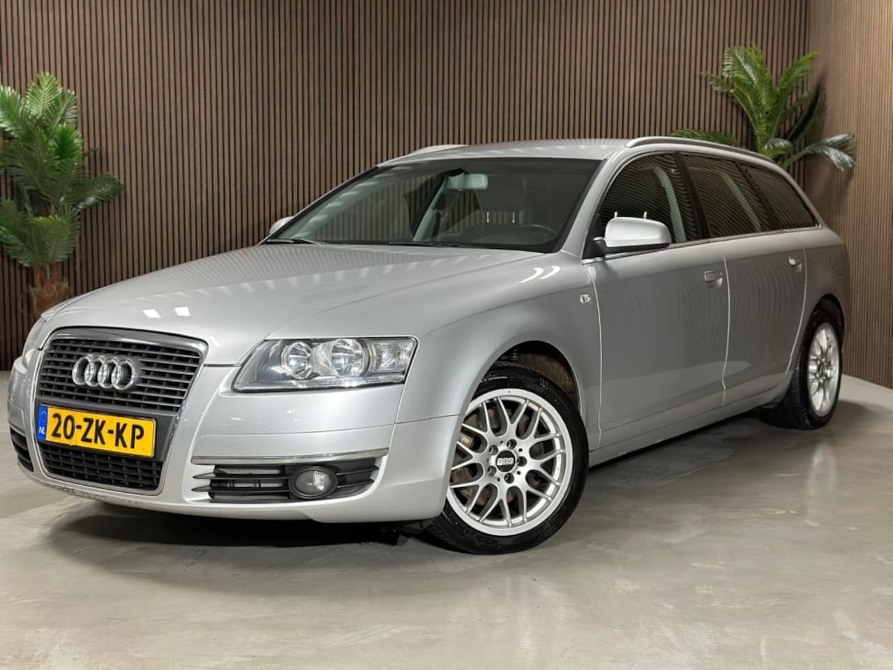 Audi A6 Avant - 2.0 TFSI Pro L. Bns - AutoWereld.nl