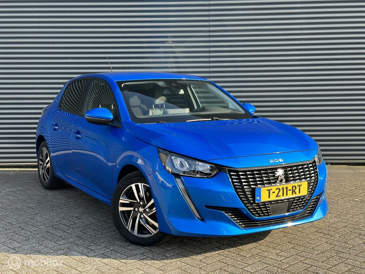 Peugeot 208 - 1.2 PureTech Allure Automaat | Navigatie| - AutoWereld.nl