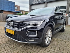 Volkswagen T-Roc - 1.5 TSI Sport panodak/digitaal dashbord