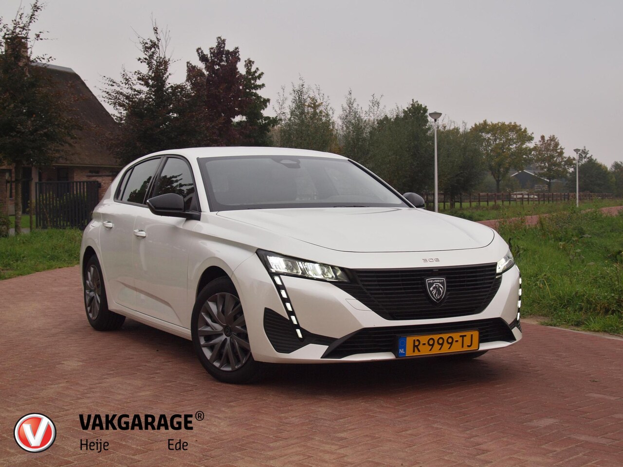 Peugeot 308 - 1.2 PureTech Active Pack Business | Apple Carplay | Cruise Control | LED | NL-Auto | - AutoWereld.nl