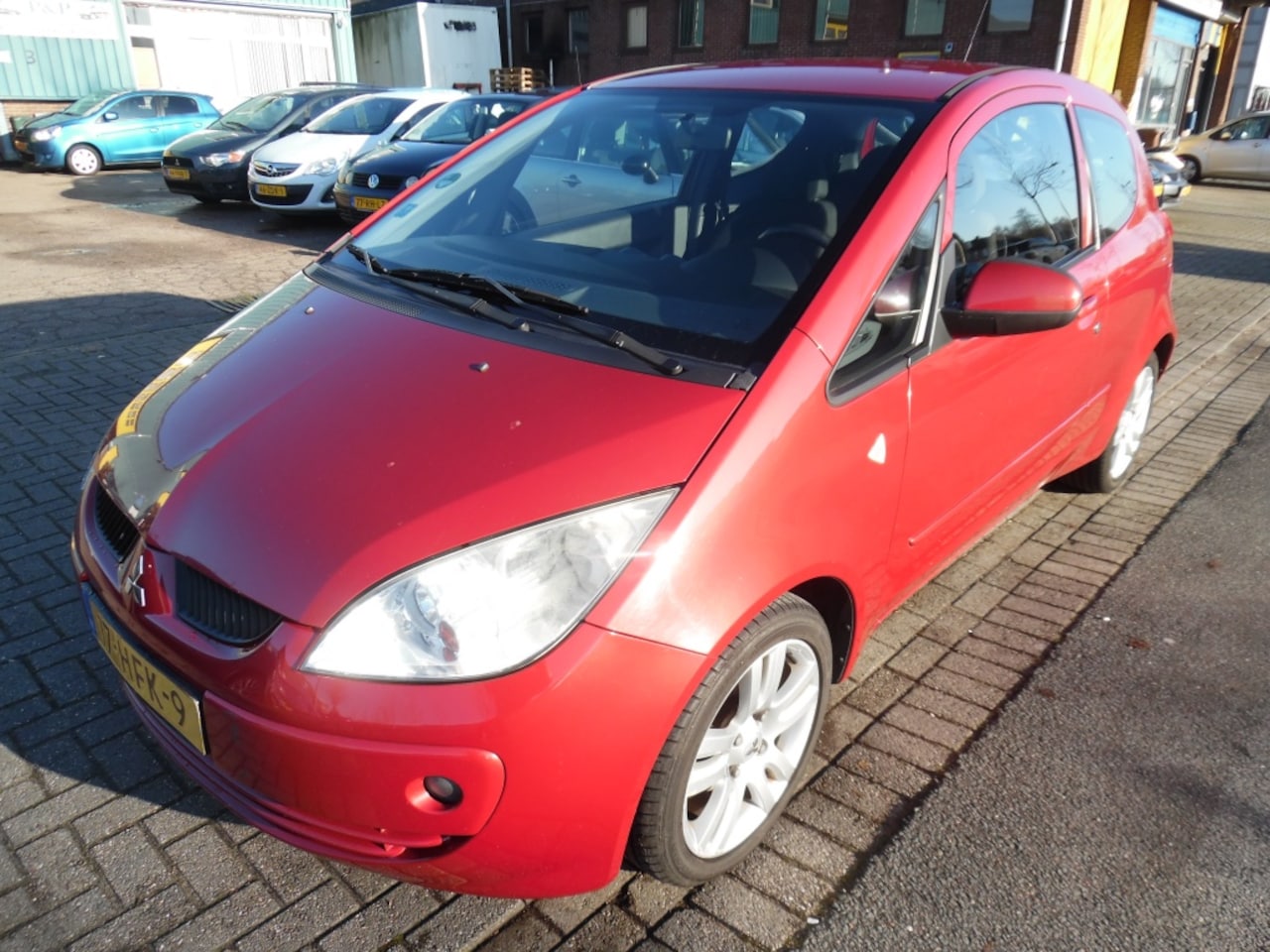 Mitsubishi Colt - 1.3 Incharge+ apk 12.24 airco - AutoWereld.nl