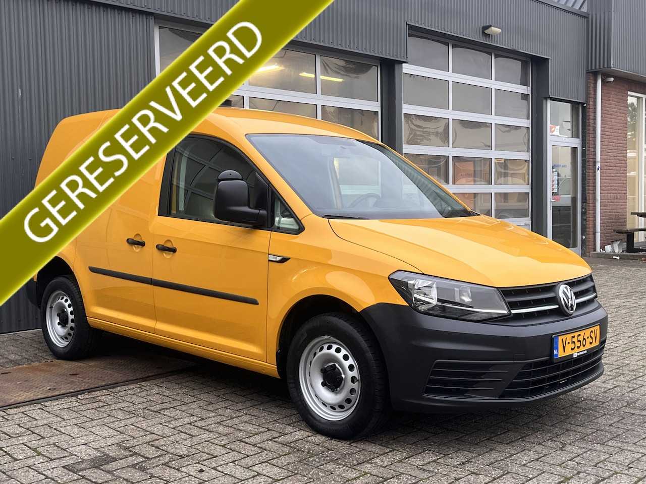 Volkswagen Caddy - 2.0 TDI L1H1 Airco Cruise controle Trekhaak 1400kg trekgewicht Kastinrichting Parkeersenso - AutoWereld.nl