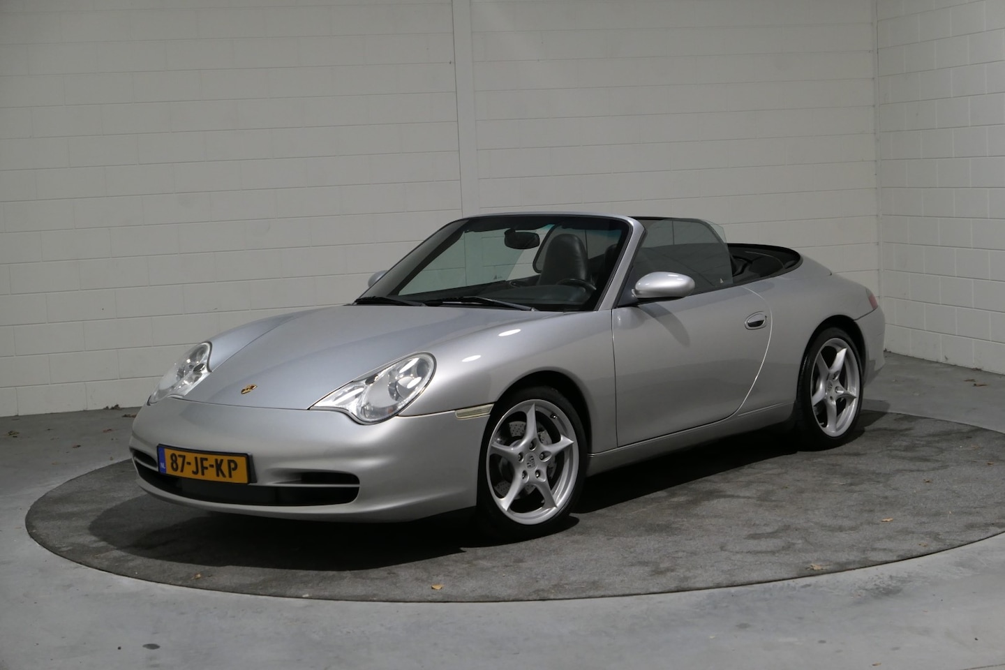 Porsche 911 Cabrio - 3.6 Carrera 4 3.6 Carrera 4, NL, Boekjes, Nap, 6 Bak, NIEUWSTAAT auto !!!! .. Wordt lastig een 2e te vin - AutoWereld.nl