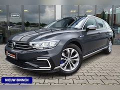 Volkswagen Passat Variant - 1.4 TSI PHEV GTE Business | Dealer Onderhouden | Camera | Trekhaak |