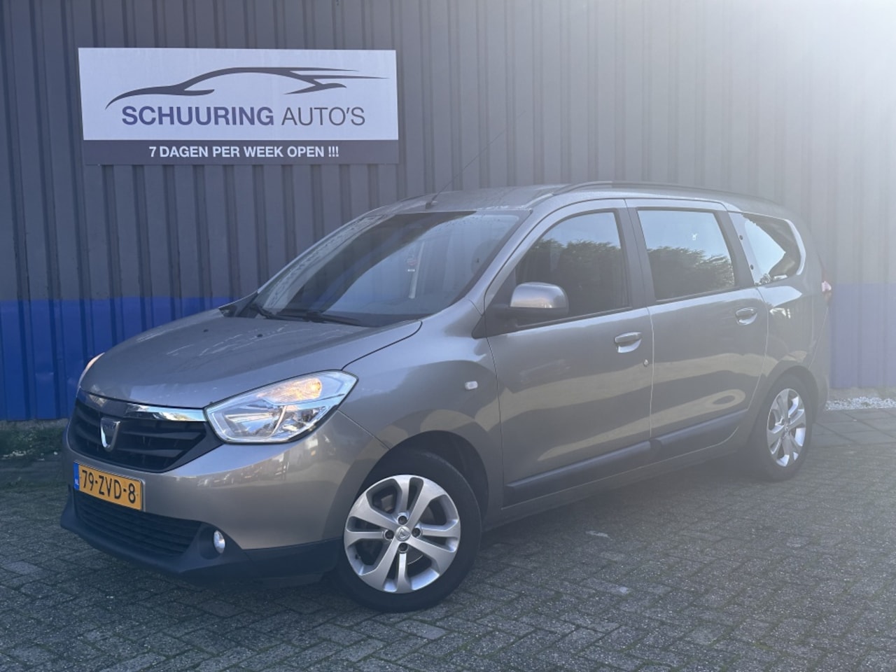 Dacia Lodgy - 1.2 Tce Prestige 7p. 1.2 TCe Prestige 7p. - AutoWereld.nl