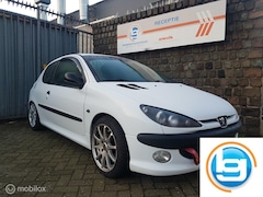 Peugeot 206 - 1.4 XT