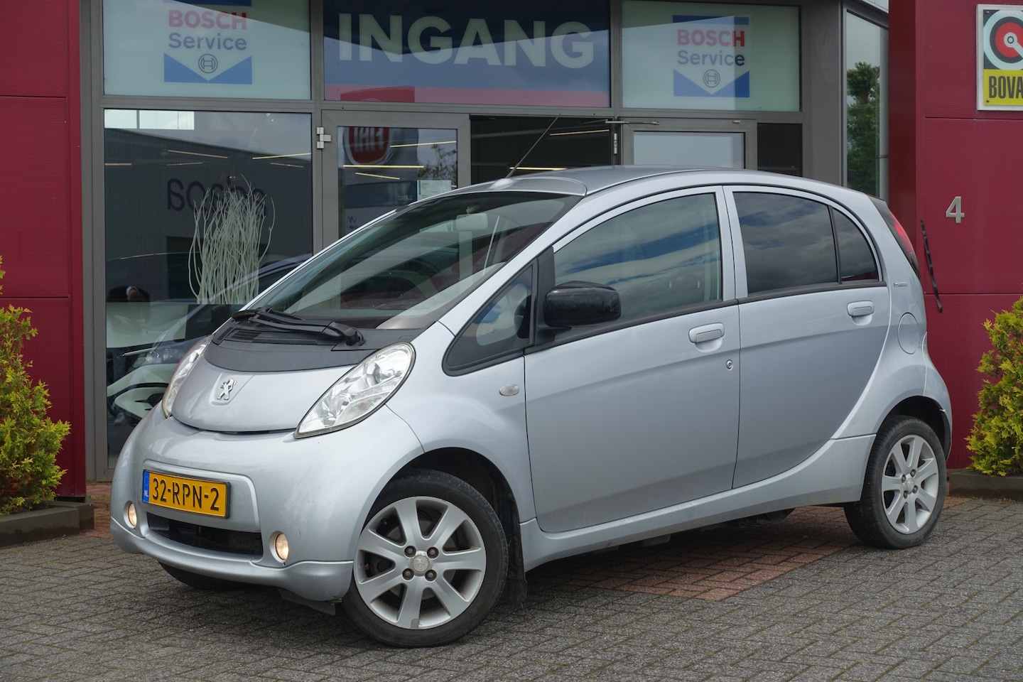 Peugeot iOn - Active Active - AutoWereld.nl