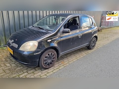 Toyota Yaris - 1.3-16V VVT-i Sol 5 DEURS AIRCO NIEUWE APK