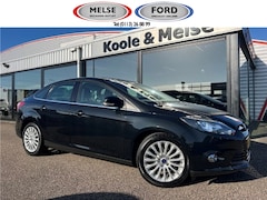 Ford Focus - 1.0 EcoBoost 125pk 4-deurs Sedan Titanium