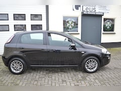 Fiat Punto Evo - 1.2 Pop 4 cylinder Black Edition