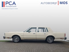 Lincoln Town Car