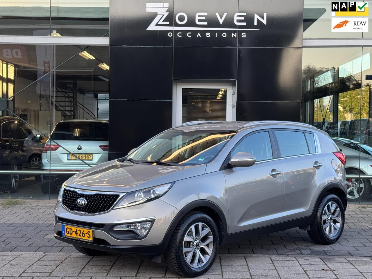 Kia Sportage - 1.6 GDI DynamicLine Nieuwe Motor! - AutoWereld.nl