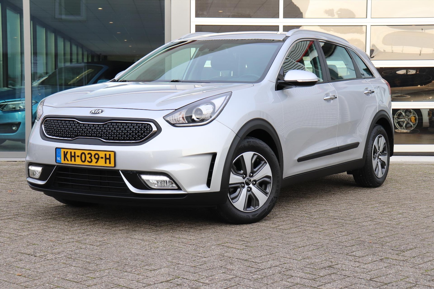 Kia Niro - 1.6 GDi Hybrid 141pk DCT6 First Edition Rijklaar - AutoWereld.nl