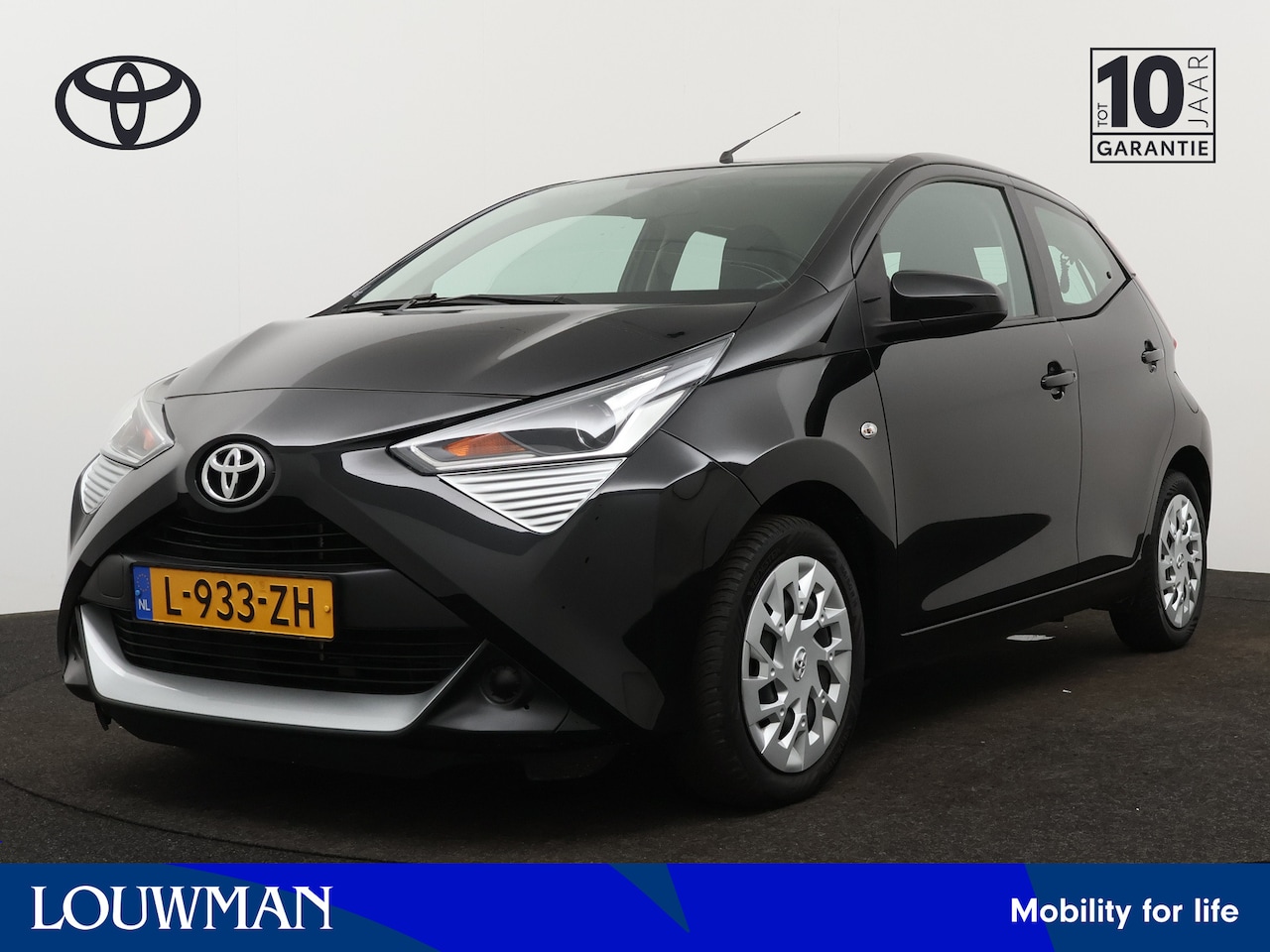 Toyota Aygo - 1.0 VVT-i x-play 1.0 VVT-i x-play - AutoWereld.nl