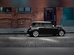 MINI Cooper - 1.6 Cooper Chili Final Edition PANO NAV XENON Keyless Entry Chili Wired City