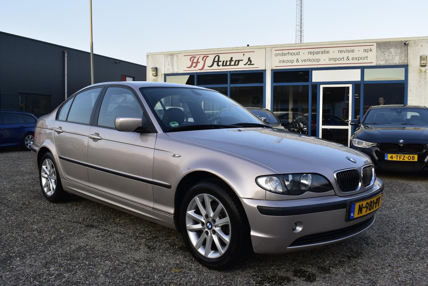 BMW 3-serie - 316i Essence individual 73000 kilometer - AutoWereld.nl