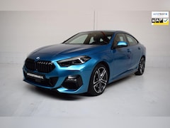 BMW 2-serie Gran Coupé - 218i AUT M-SPORT ORG.NED / NAP / VIRTUAL / CARPLAY / CAMERA / SFEERVERLICHTING / LEER / BT