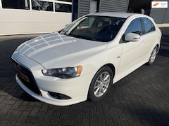 Mitsubishi Lancer Sportback - 1.6 Limited Edition