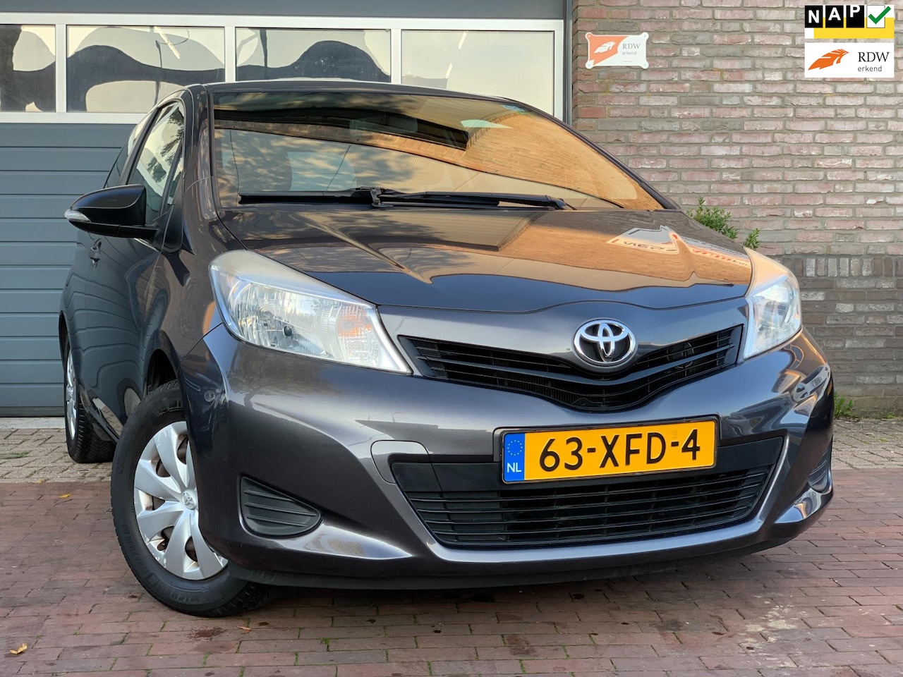 Toyota Yaris - 1.0 VVT-i Comfort|1e Eig. - AutoWereld.nl