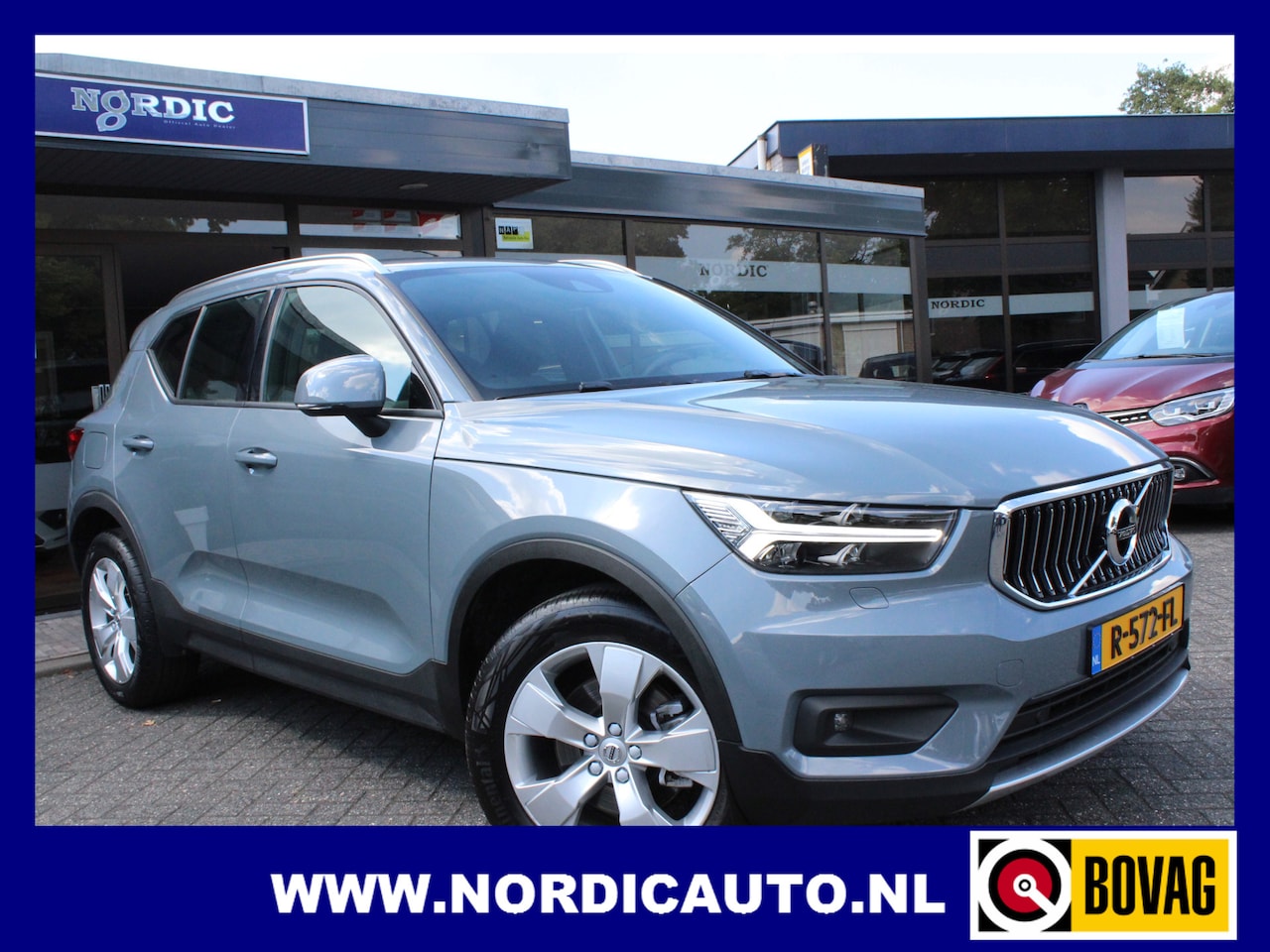 Volvo XC40 - 2.0 B4 AWD BUSINESS PRO AUTOMAAT/ NAVIGATIE -LED ADAPTIEVE CRUISE CONTROL- 18 INCH LMV - AutoWereld.nl