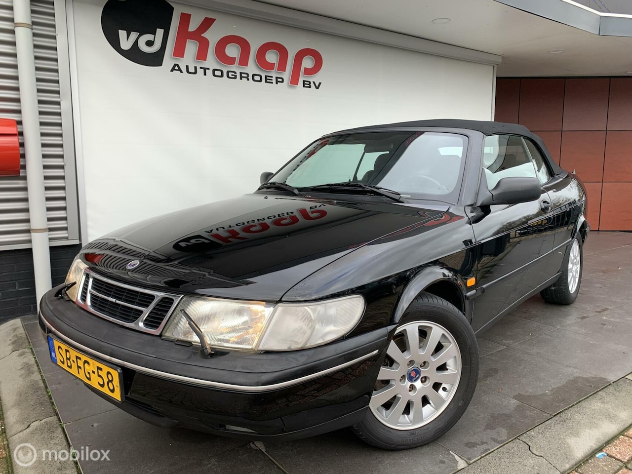 Saab 900 Cabrio - 2.0 S APK TOT 29-09-2024 - AutoWereld.nl