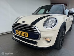 MINI Cooper - 1.5 Pepper navigatie dab etc