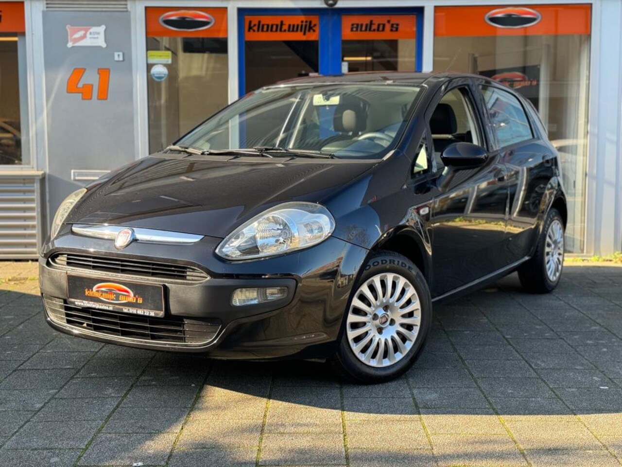 Fiat Punto Evo - 1.4 Dynamic Automaat 5-Deurs Airco - AutoWereld.nl