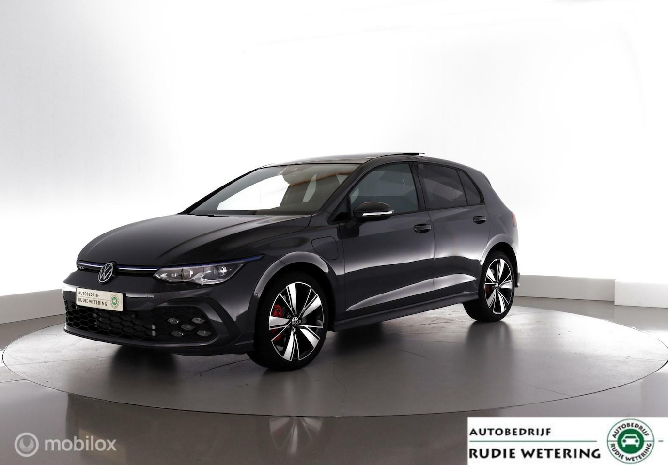 Volkswagen Golf - 1.4 eHybrid GTE 245pk GTE panorama|led|nav|cam|dab|ecc|acc|lmv18 - AutoWereld.nl