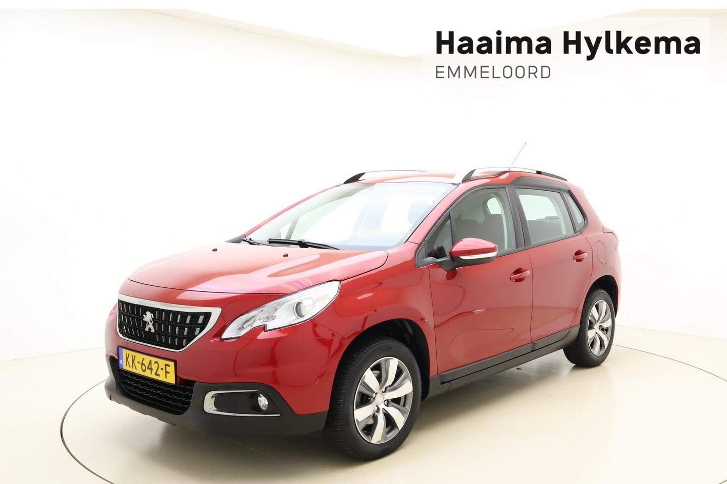 Peugeot 2008 - 1.2 PureTech Blue Lion | Trekhaak | Cruise Control | Airco | Elektrische ramen (voor) | DA - AutoWereld.nl