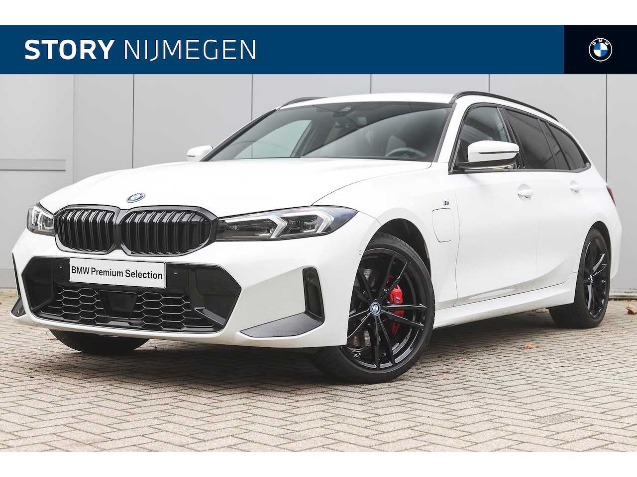 BMW 3-serie Touring - 330e xDrive High Executive M Sport Automaat / Trekhaak / Adaptief M Onderstel / Sportstoel - AutoWereld.nl